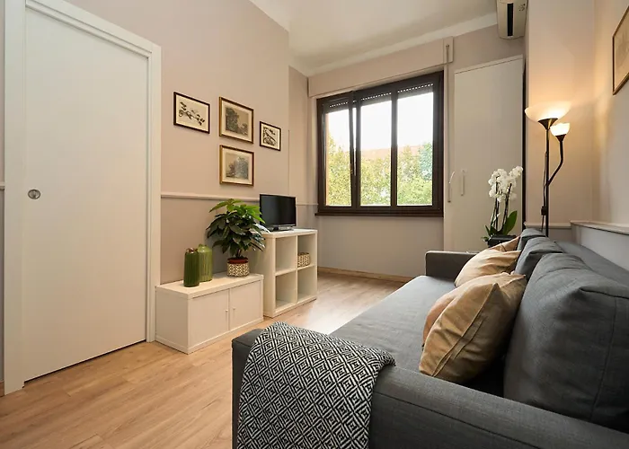 Duomo Design Cube - 10 Minutes Walk From Brera Daire Milano