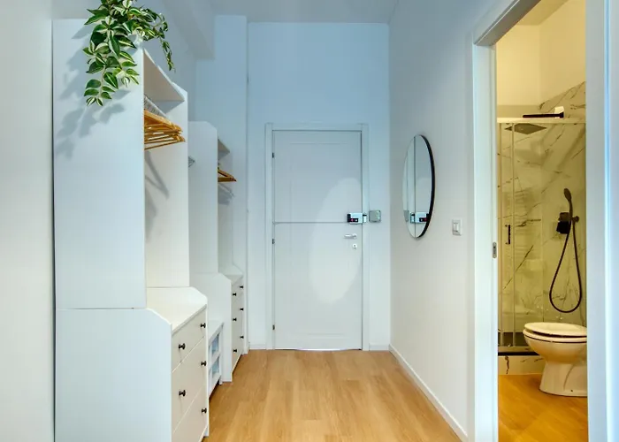 Italianflat - Elegant With Balcony In Navigli Gasthuis Milaan