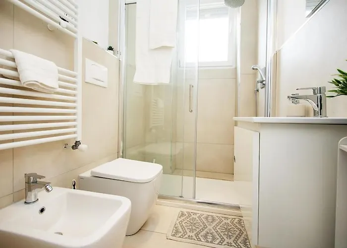 Wi-ro-brizi -7 Porto Di Mare Apartment *