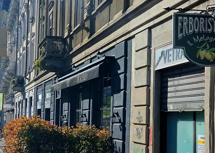 Eanna Scalo Porta Romana Prada