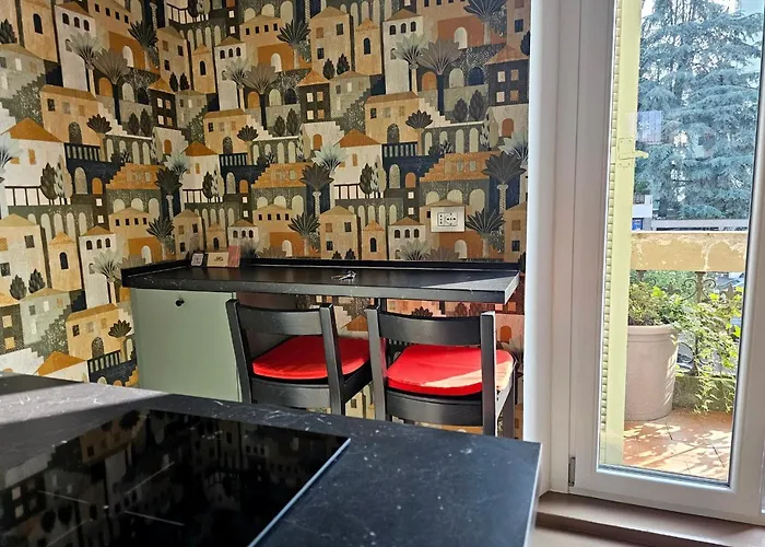 Eanna Scalo Porta Romana Prada