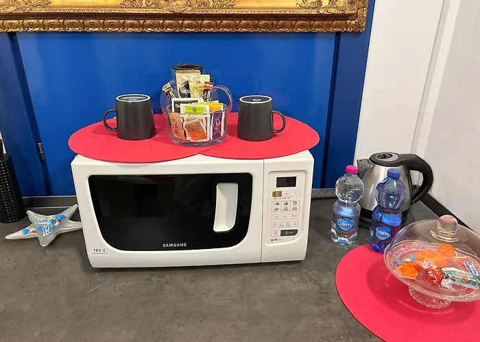 Elegance And Relax At 100mt From Station Apartament *