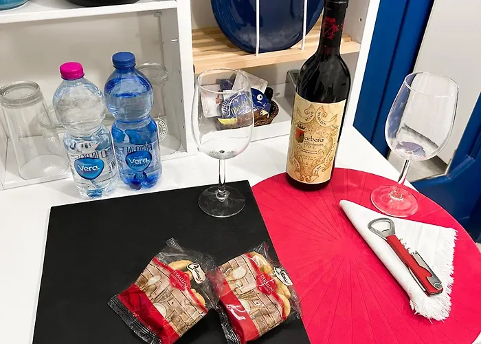 Elegance And Relax At 100mt From Station Apartament Mediolan