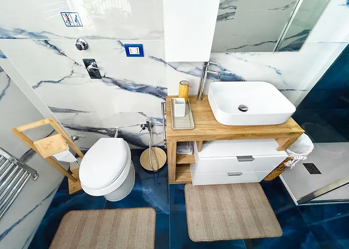 Elegance And Relax At 100mt From Station Mediolan