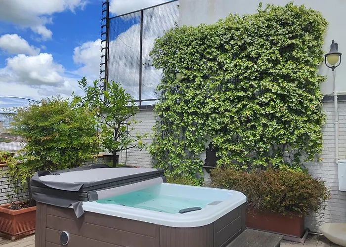 Rooftop Terrace - Elegante Attico Con Idromassaggio