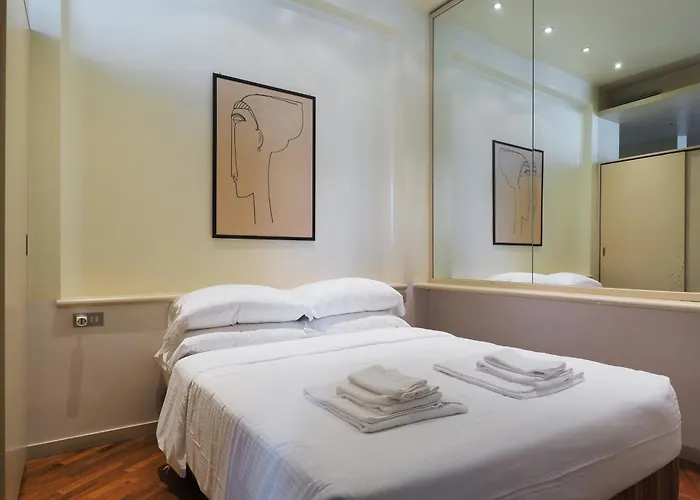 Duomo Luxury Ix Апартаменты *