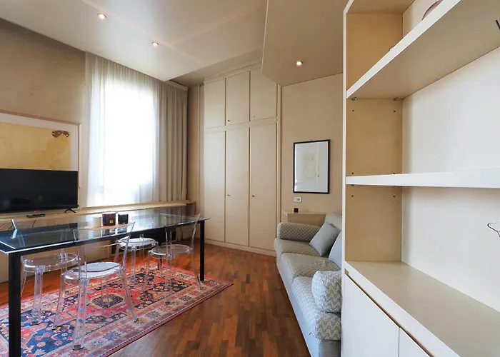 Duomo Luxury Ix Apartamento *