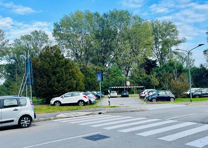 Nuova E Comoda Lägenhet