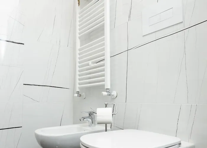 Artstay Exclusive Navigli, Metro & Parking Mediolan