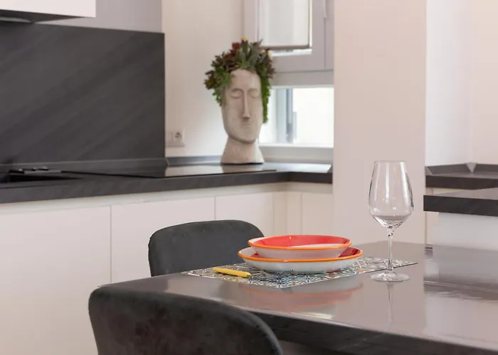 Artstay Exclusive Navigli, Metro & Parking