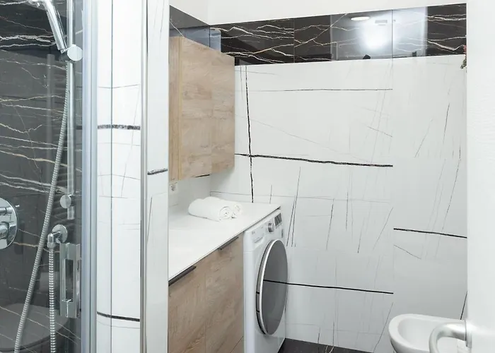 Artstay Exclusive Navigli, Metro & Parking Apartament