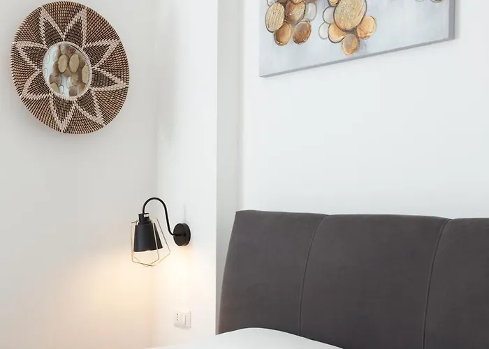 Artstay Exclusive Navigli, Metro & Parking Apartament