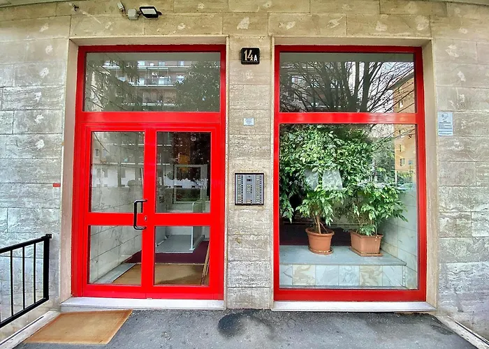 Apartmán Famagosta Home, Navigli Style, Accanto A Metropolitana M2 Verde, Confortevole E Spazioso Per Gruppi O Famiglie Milán