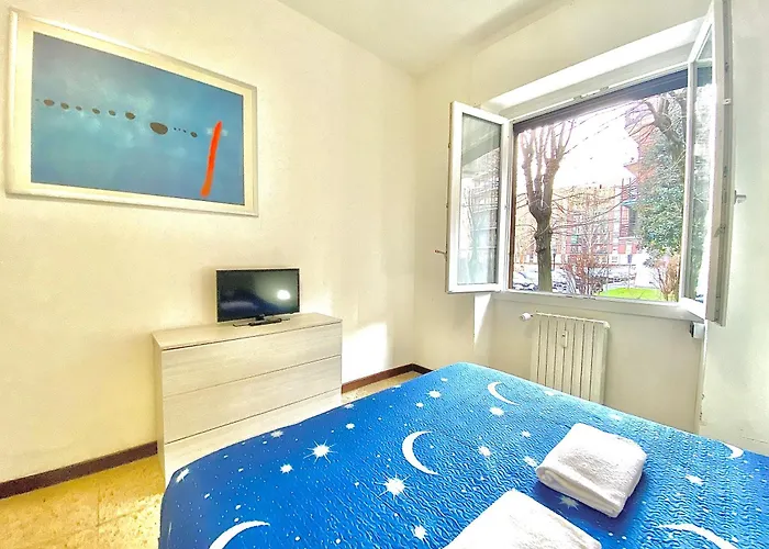 Famagosta Home, Navigli Style, Accanto A Metropolitana M2 Verde, Confortevole E Spazioso Per Gruppi O Famiglie * Milán