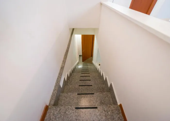 Casati Degli Artisti *