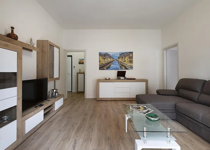5 Minuti Martesana Elegante Apartmán