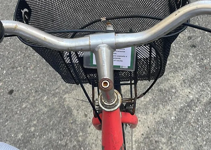 Diana Vicino Stazione E Centro Citta Милан