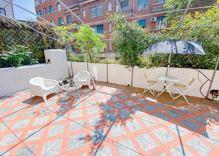 Naviglio Pavese Terrace - 15 Min Dal Duomo Appartement *