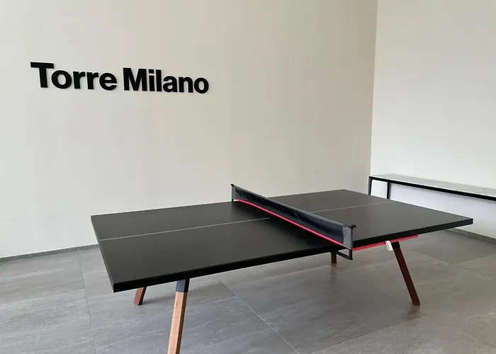 Apartamento Torre Skyview Gym Pool & Rooftop Milán