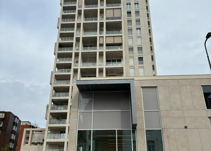 Torre Skyview Gym Pool & Rooftop *