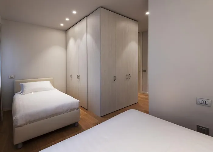 Апартаменты Fifty Eight Duomo Two Bedrooms