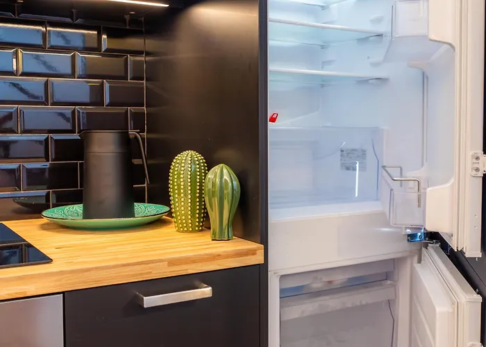 Appartamento Prada District Elegant - 20 Min To Duomo Di