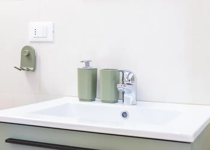 Appartamento Prada District Elegant - 20 Min To Duomo Di *