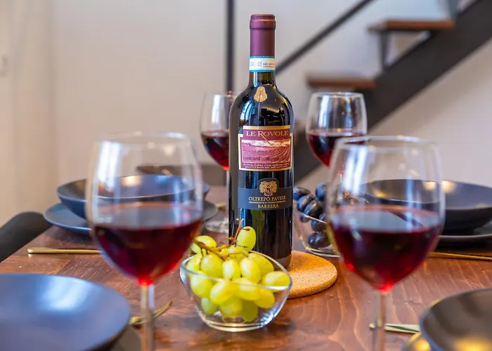 Prada District Elegant - 20 Min To Duomo Di