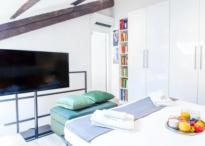 Prada District Elegant - 20 Min To Duomo Di * Milano