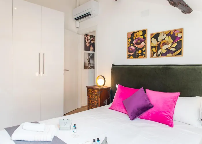 Prada District Elegant - 20 Min To Duomo Di Appartamento *