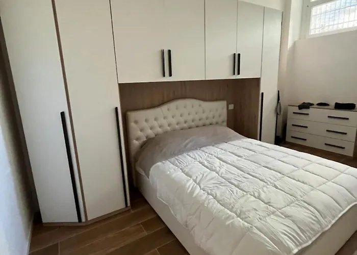 Loft 10 Minuti Dal Centro شقة