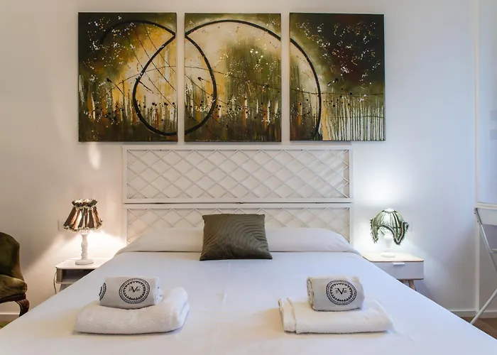 아파트 Elegant Flat - Few Minutes To Duomo & Prada 밀라노