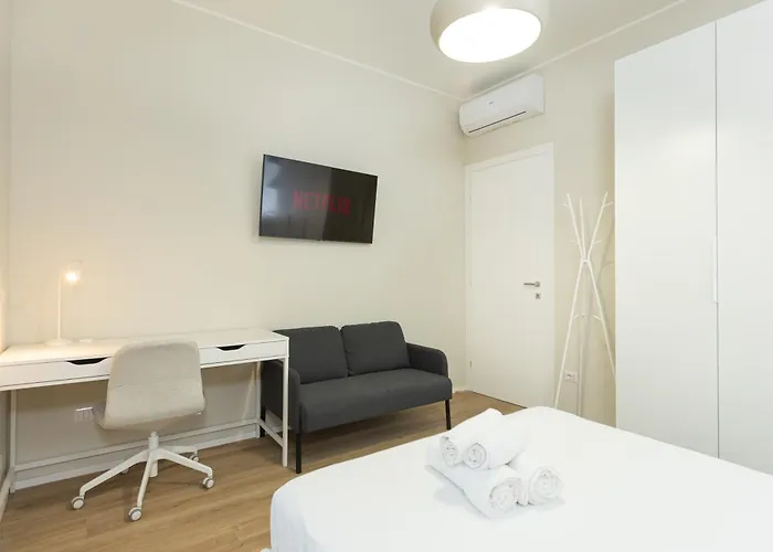 Dreams Exclusive With Terrace - Free Parking - M1 Station - Near Center Apartament *