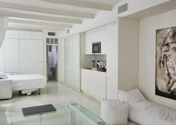 Sant'agnese Atelier * Milan