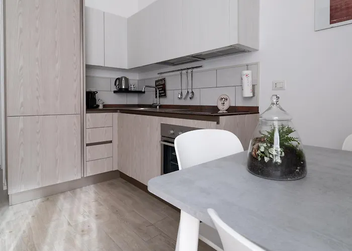 Cinema Station - 10 Mins Citycenter