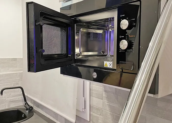 In Corte Corso Genova Navigli Darsena Milano