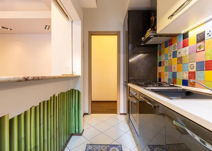 Brera Hideaway Nel Cuore Della Milanese アパート ミラノ