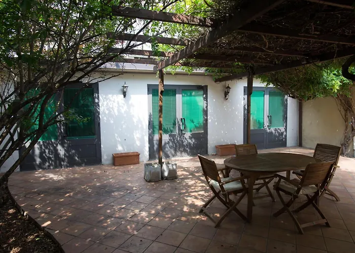 Affittacamere Elisabetta *