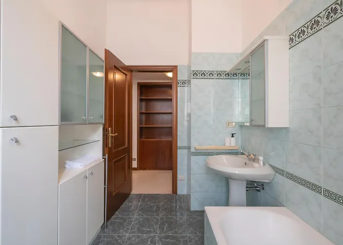 Xenia - Classical In Station * Mailand