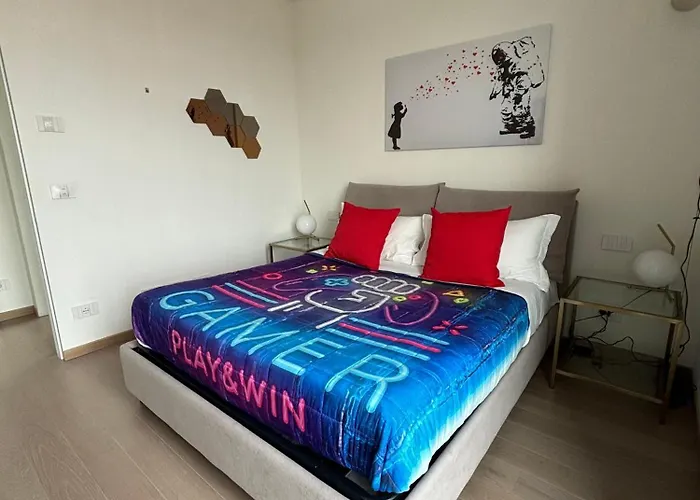 Torre Skyview Gym Pool & Rooftop Milán