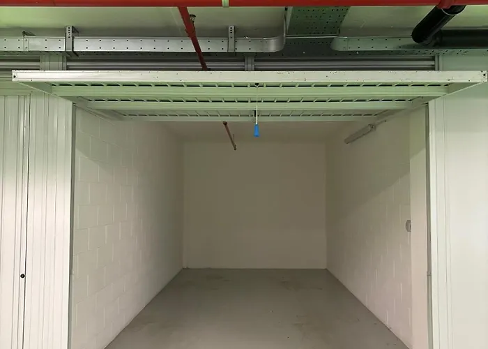 Torre Skyview Gym Pool & Rooftop Milán