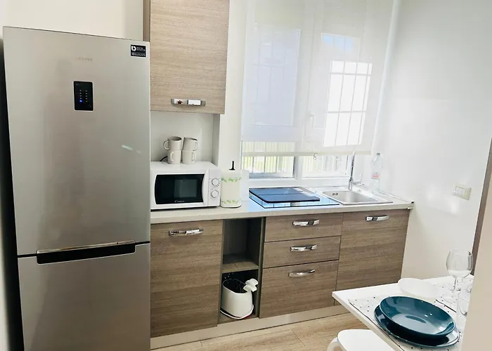 Chiara 18 - M4 Metro Blu *