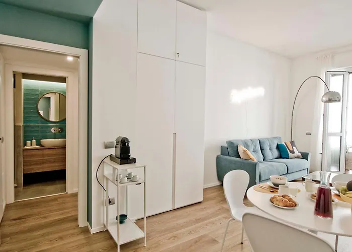 Soperga 10 - Popart Flat In * מילאנו