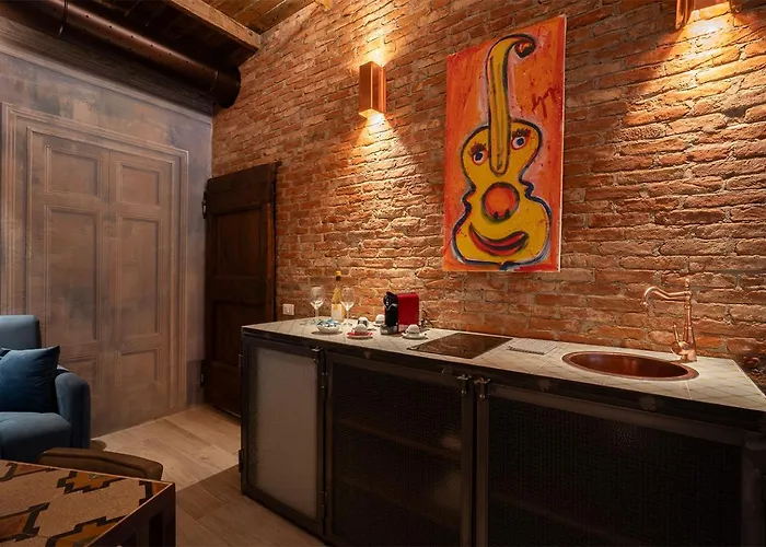 Emme Loft I Blue Moon - Elegant Luxury Loft