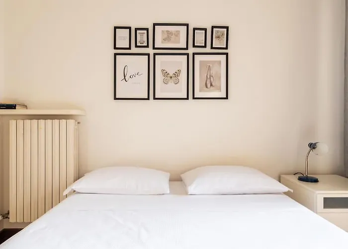 Bilocale Magnasco Mico Fiera Mailand