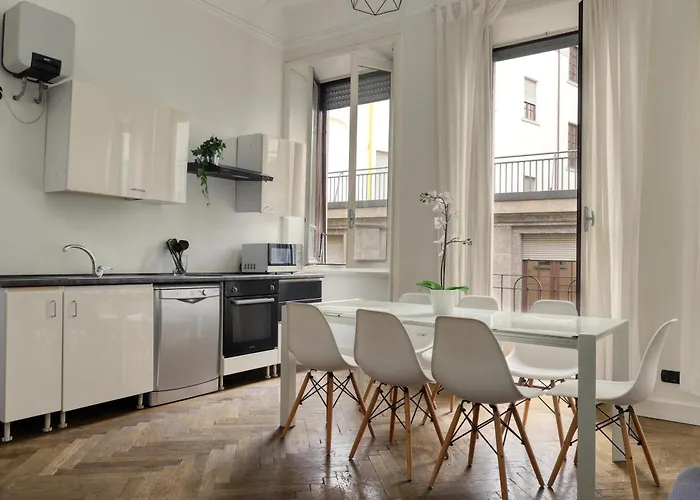 Chic Joivy Flats In The Centre