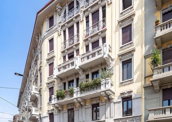 Welcome To The Center Of 아파트 *