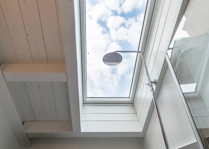 Welcome To The Center Of *