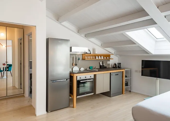 Welcome To The Center Of