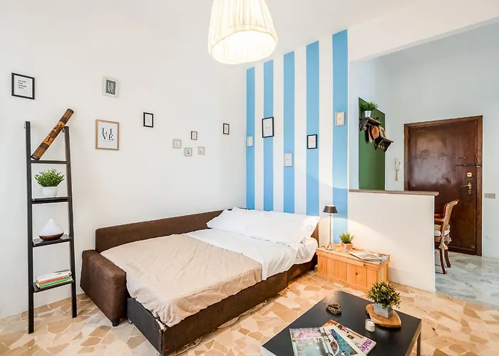 Exclusive Deluxe Between Duomo & San Siro